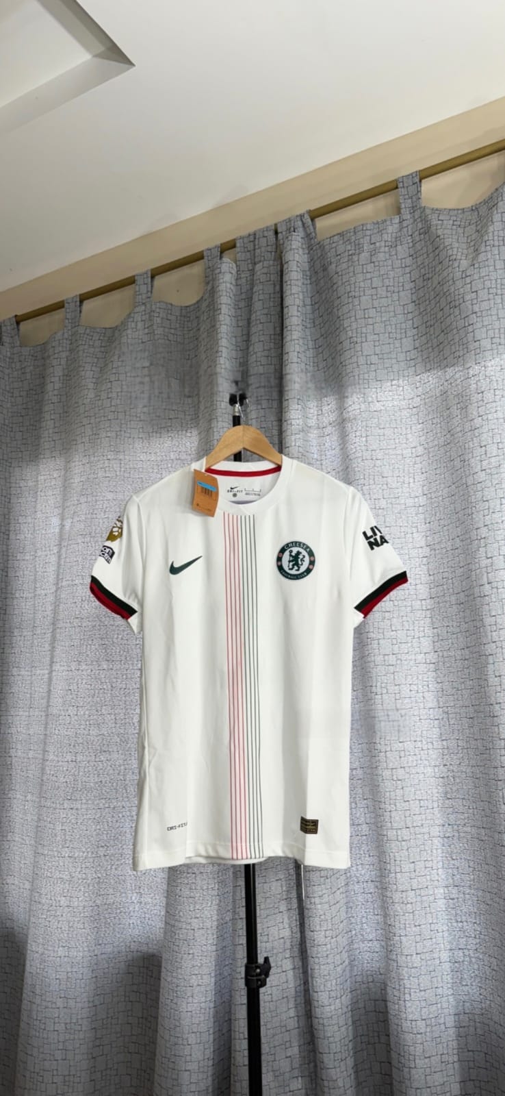 Vístete como campeón. Vive la pasión Blue.